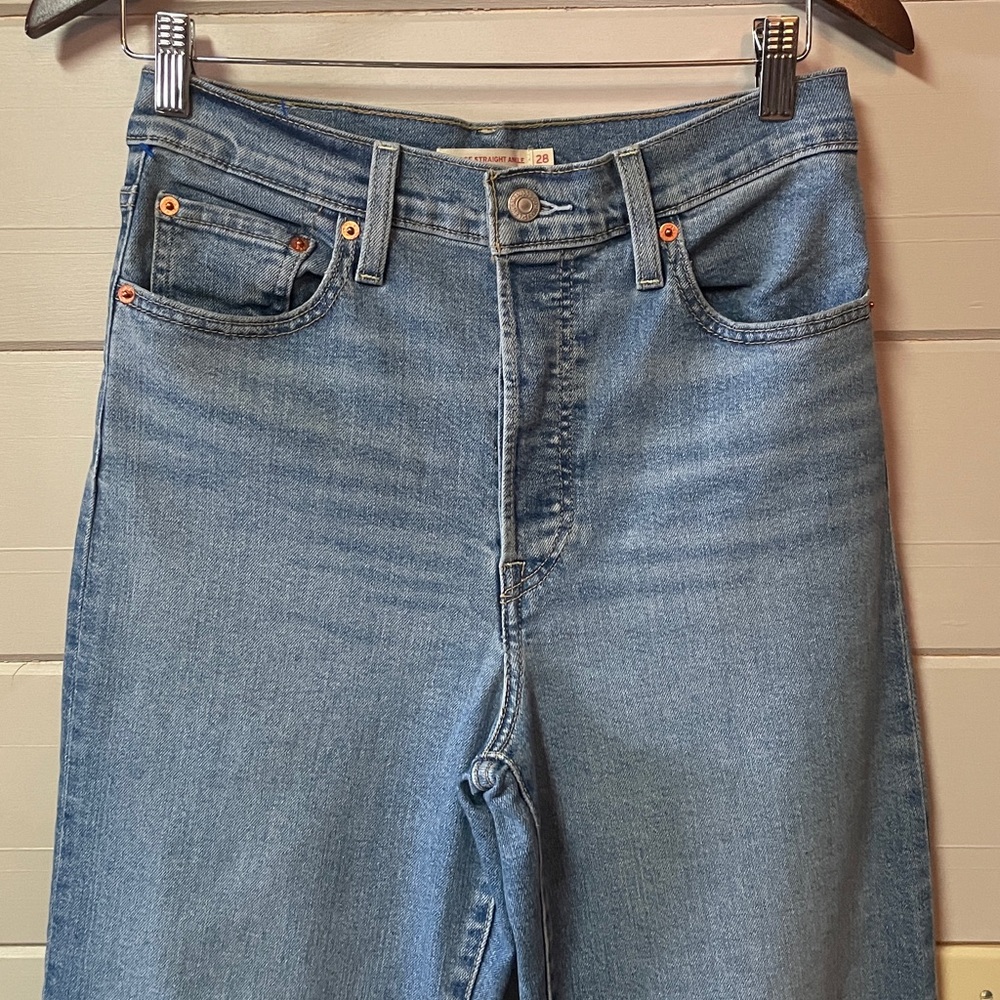 Levi’s Ribcage Straight Ankle Buttonfly Denim Jeans Size 28. - Picture 2 of 10